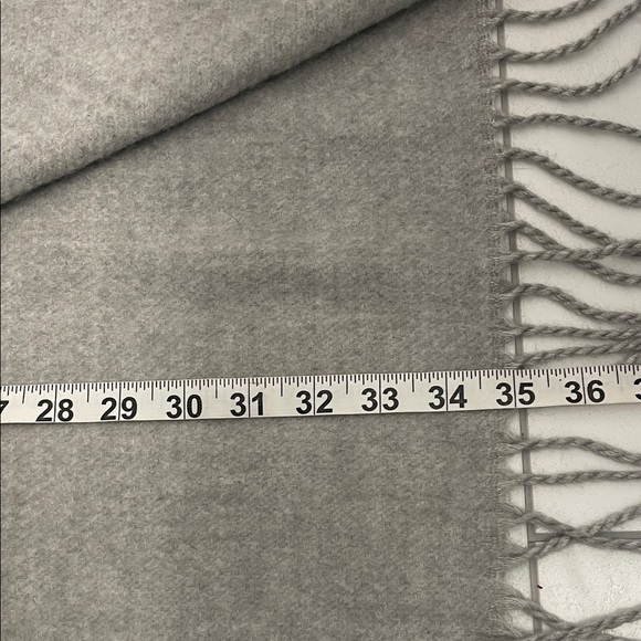 Elegant Gray and Blue Fringed OS Scarf or Wrap Wool Blend  28”wide x 70” Long - Picture 8 of 9